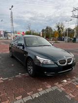 BMW 530i  E60 - BMW 530: 530i E60