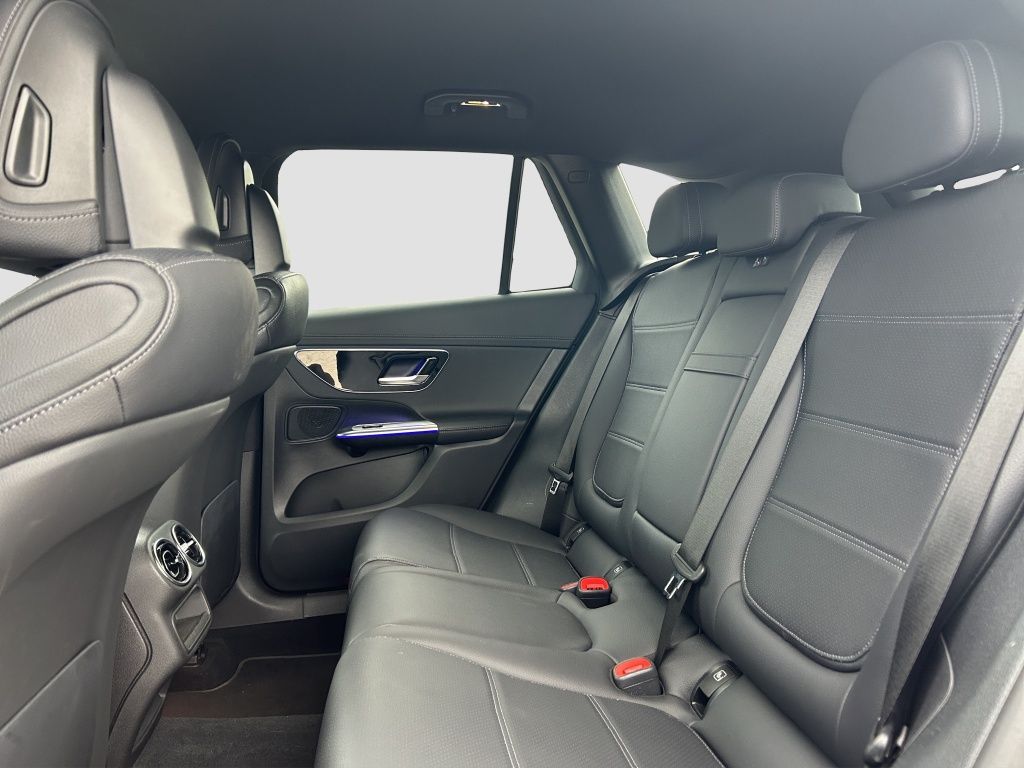 Fahrzeugabbildung Mercedes-Benz GLC 200 4M AMG Line*NightPaket*Standheizung