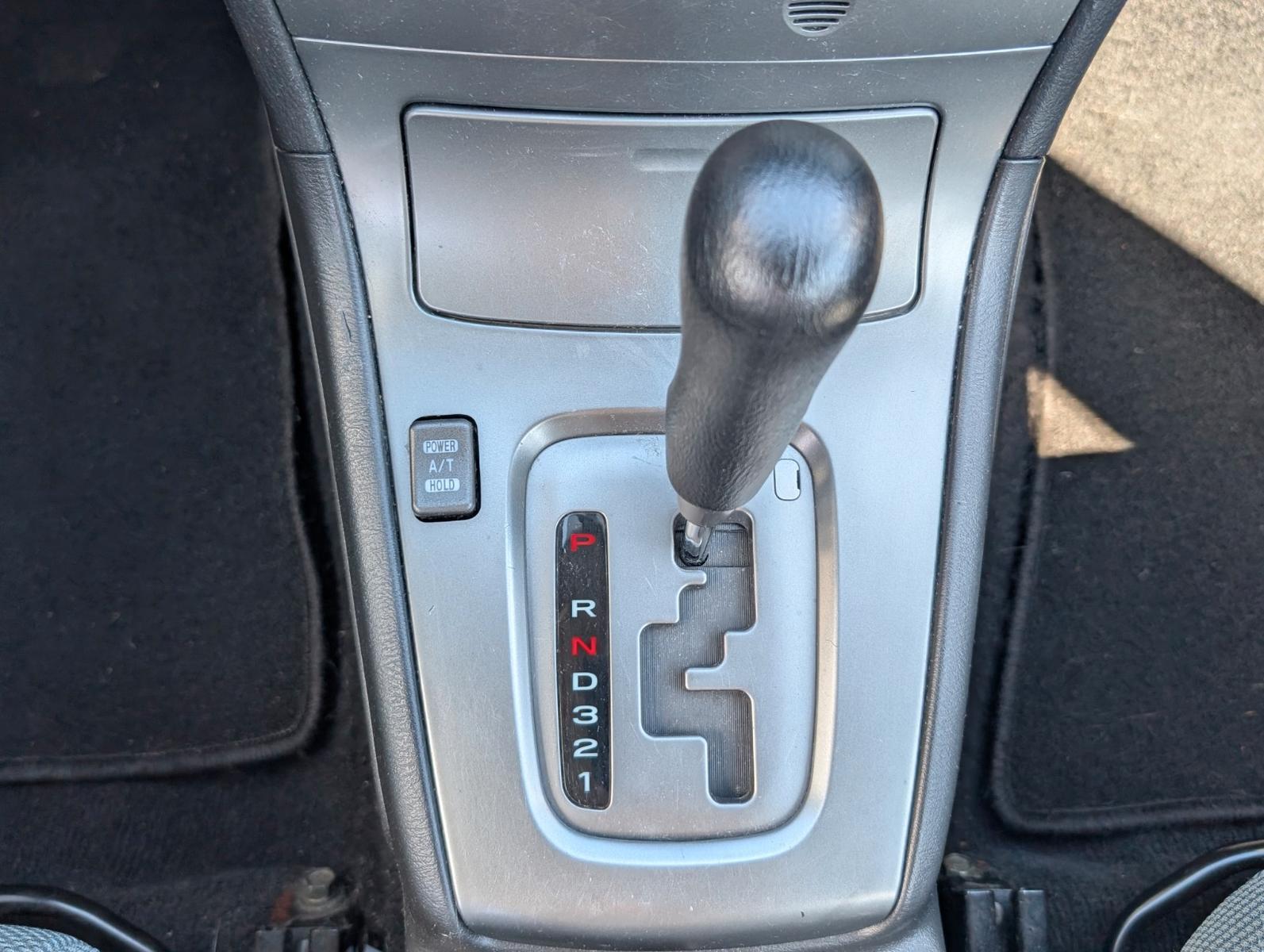 Subaru Impreza 2005 — photo 28