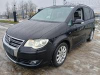 Volkswagen VW Touran 1,4 TSI DSG "Highline" R-Line *7 Sitze