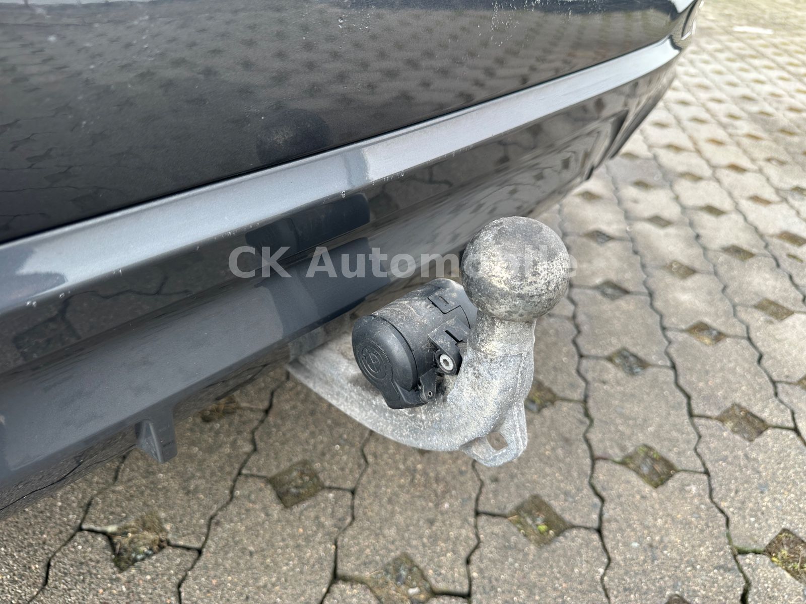 Fahrzeugabbildung BMW 520dxDrive Touring M-Sport/Laser/Head-Up/ACC/AHK