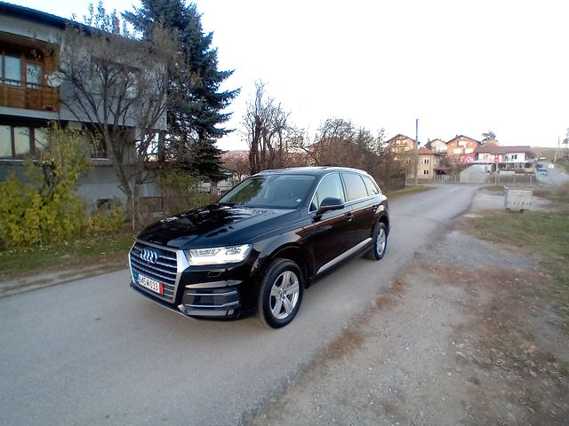 Audi Q7  2.0 TFSI quattro 