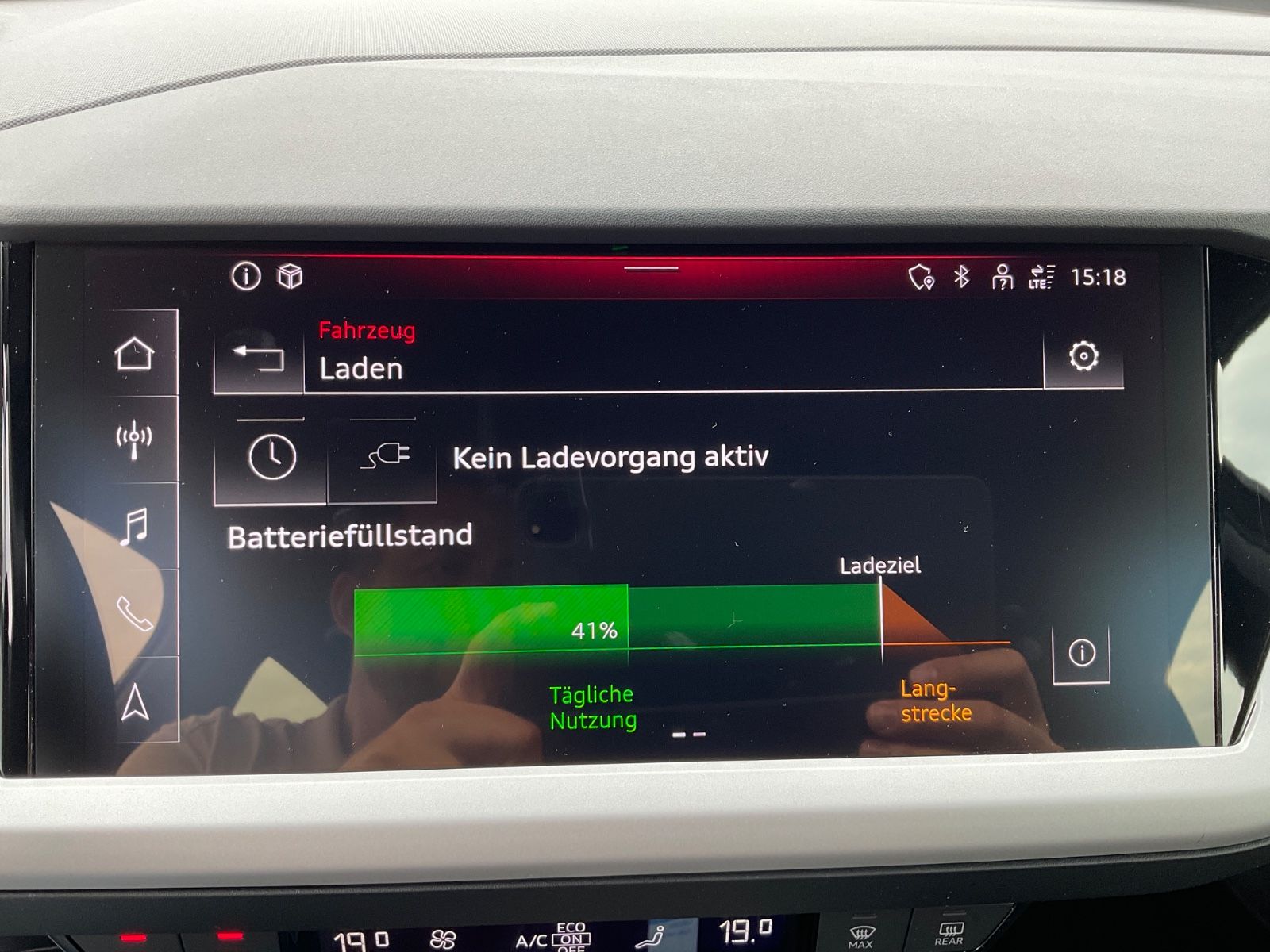 Fahrzeugabbildung Audi Q4 e-tron 40,82KWS,Kamera,Navi,LED,Sonos,Wärmep