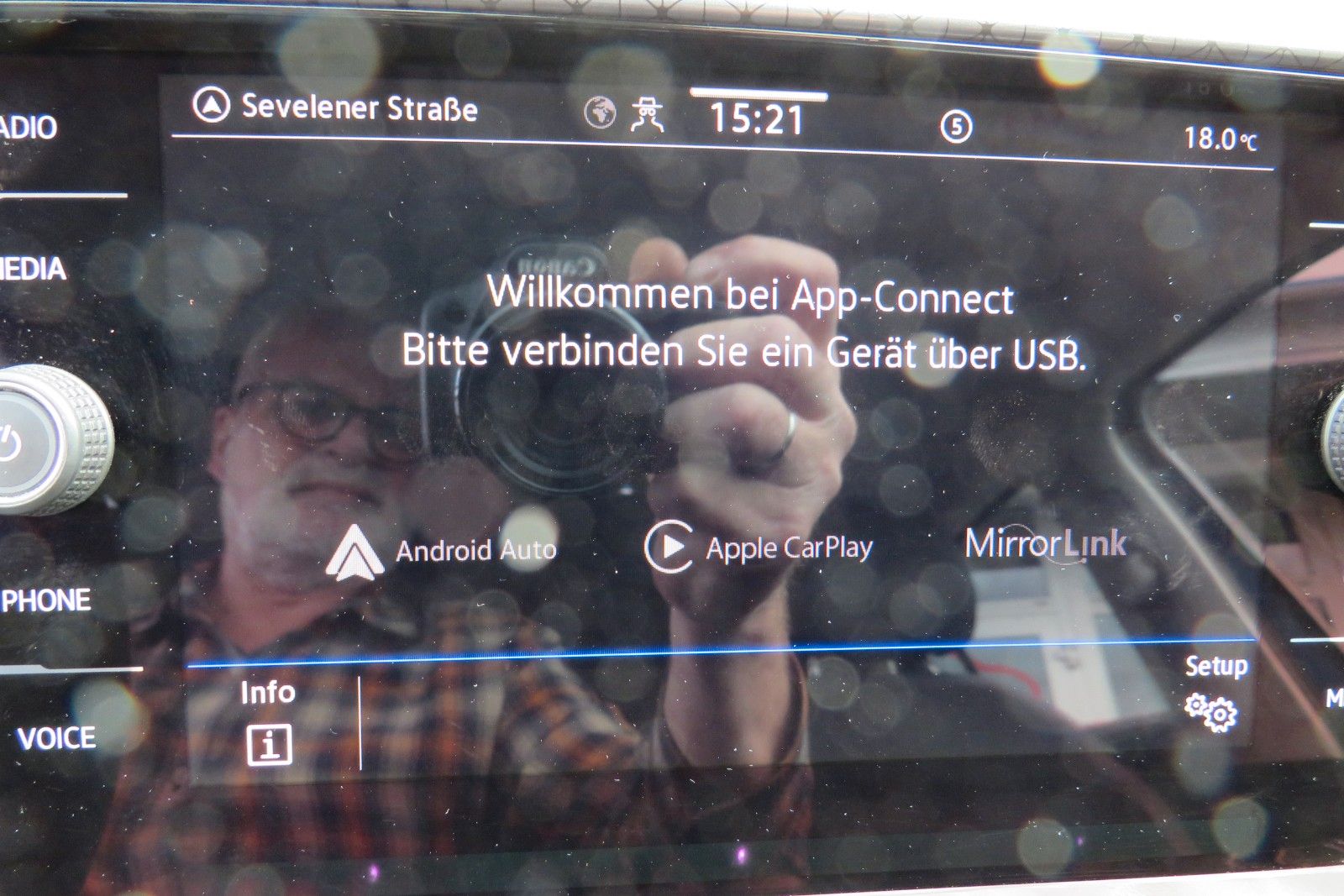 Fahrzeugabbildung Volkswagen T-Cross Highline DSG ACC NAVI AHK APP 1.HAND