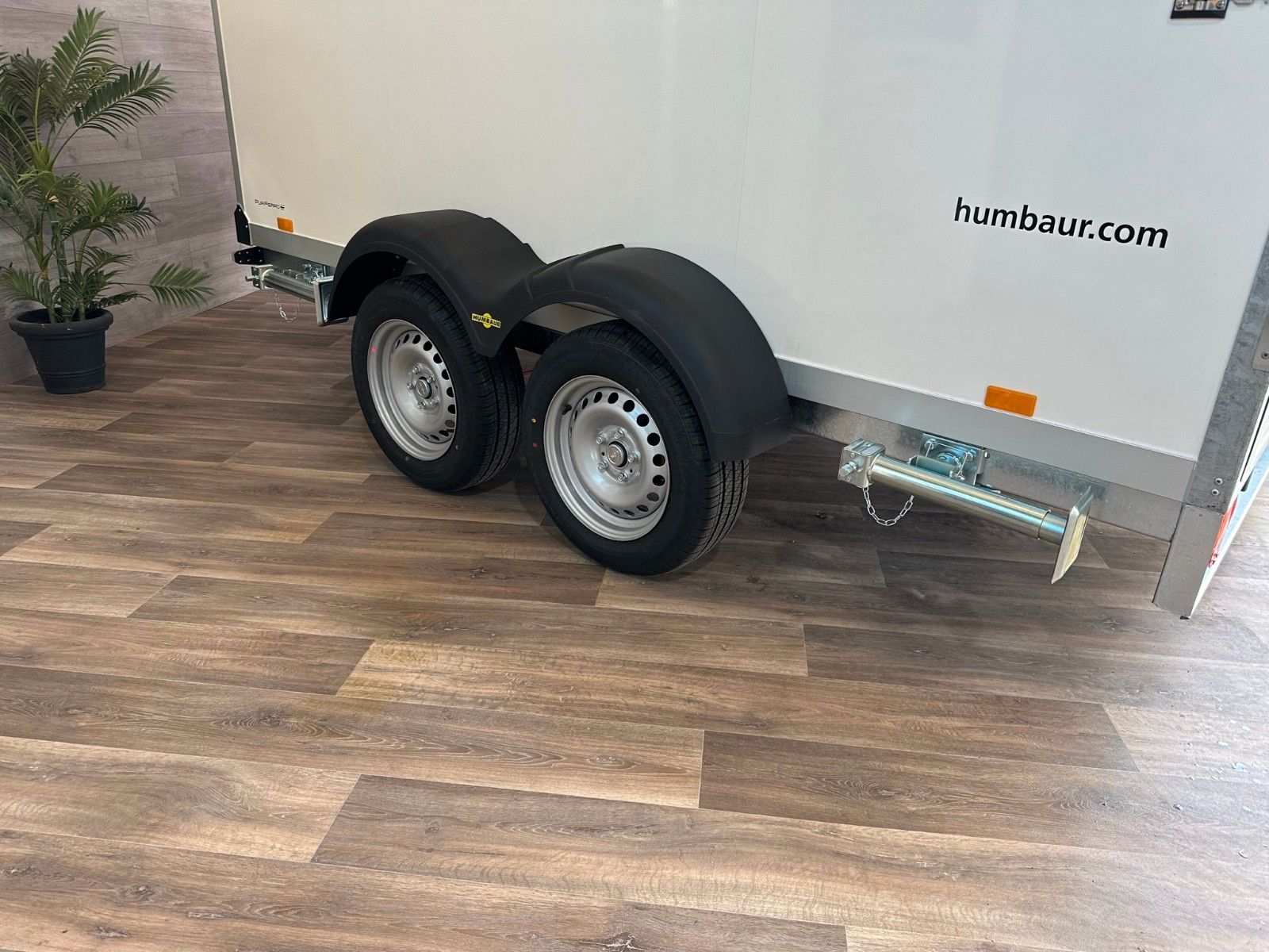 Fahrzeugabbildung Humbaur HGK 253218-21 PF60 Deluxe Kühlanhänger