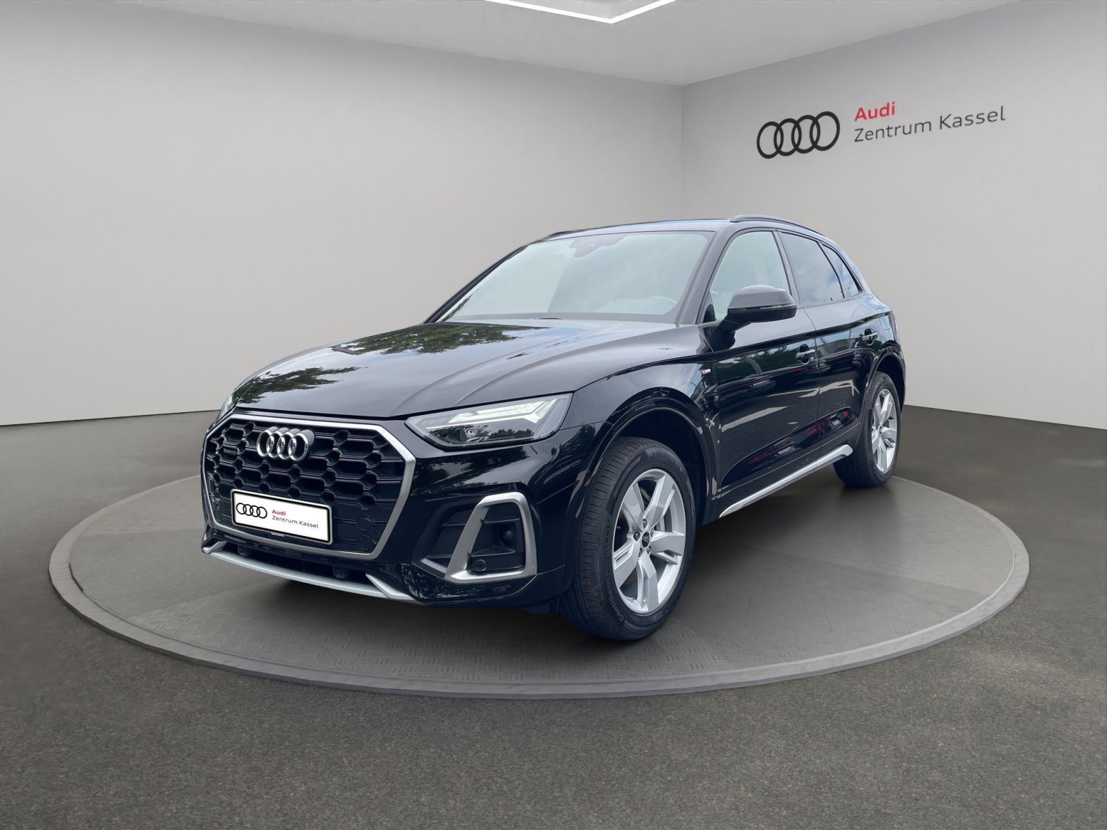 Audi Q5 55 TFSIe qu. S line LED Navi Kamera Alcantara imagem 2