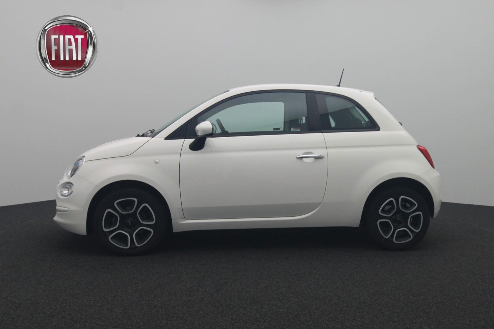 Fahrzeugabbildung Fiat 500 1.0 Club GSE Hybrid KLIMA TEMPO