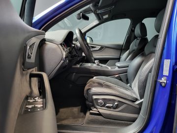 Audi Q7 - 8