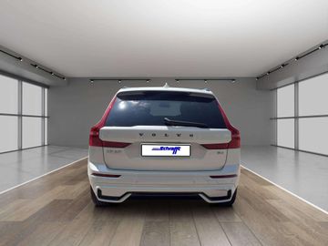 Volvo XC60 Plus Dark 2WD