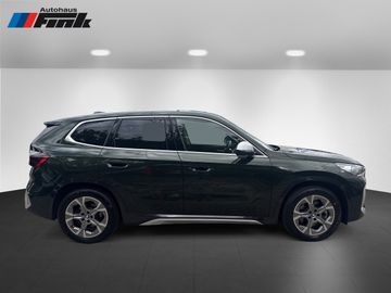 BMW iX1 xDrive30 (ab 2022) xLine Head-Up DAB LED