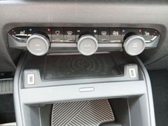 C4 Pure Tech 130 EAT8 Max C4 Pure Tech 130 EAT8 Max