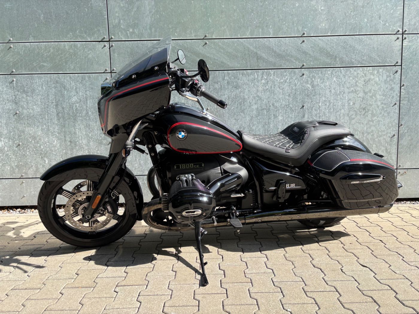 Fahrzeugabbildung BMW R 18 B Option 719