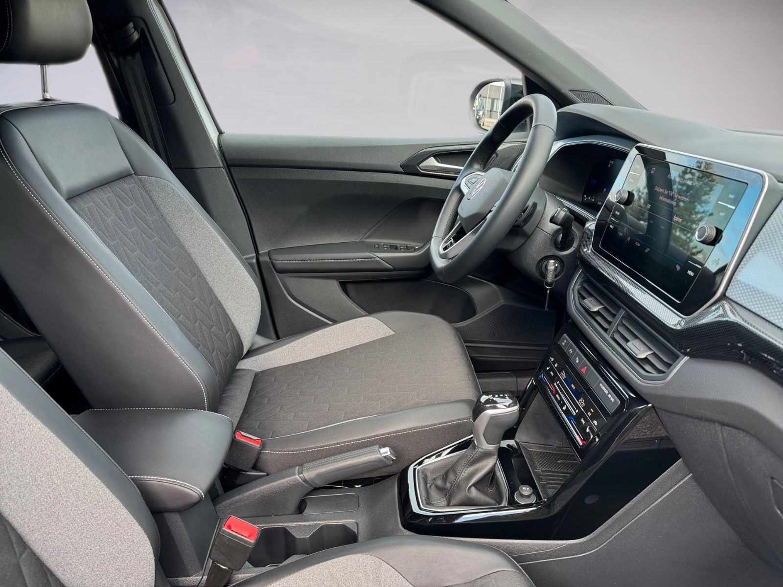 Fahrzeugabbildung Volkswagen T-Cross 1.0 TSI GOAL