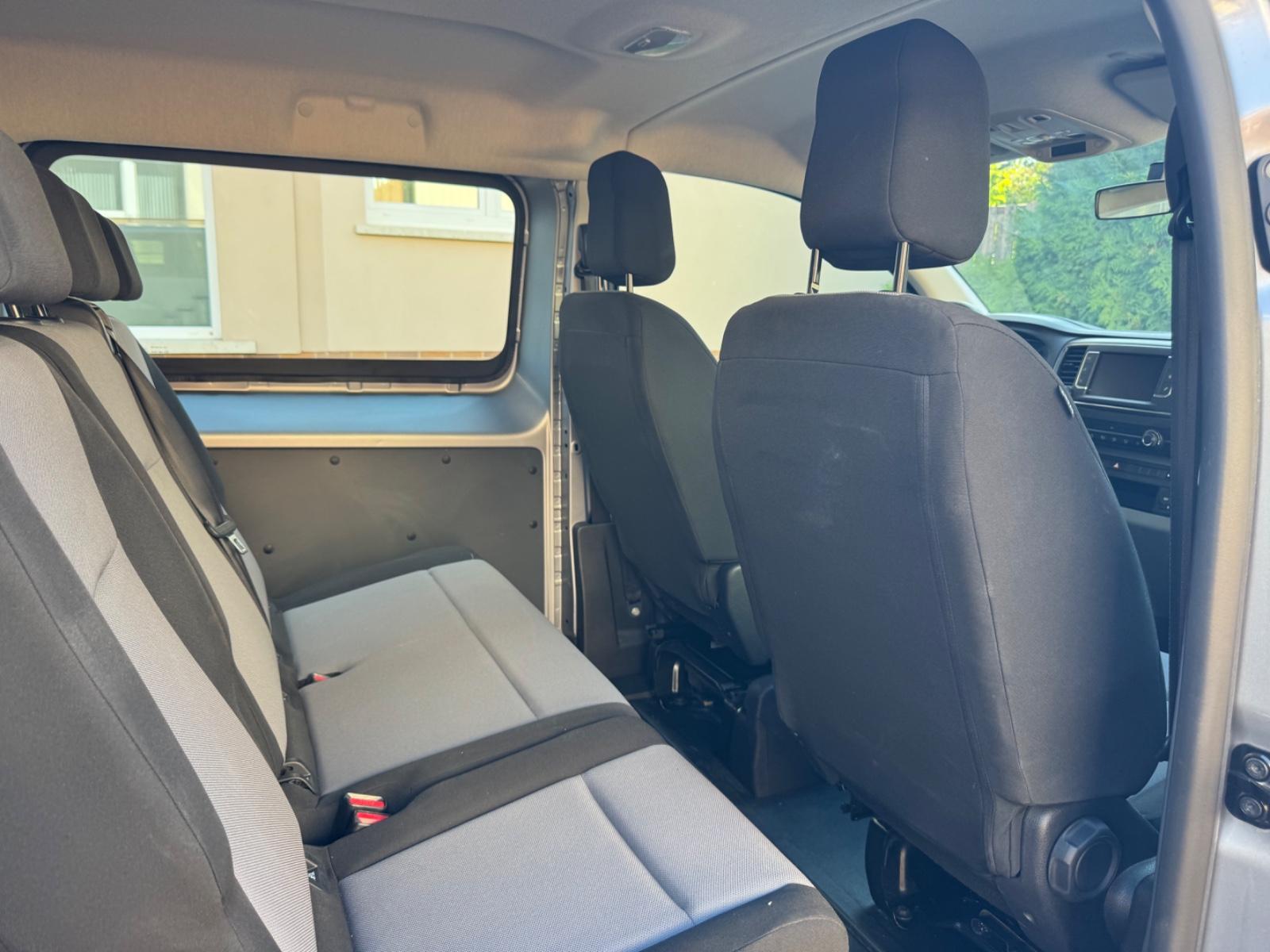 Peugeot Expert Traveller L2 8Sitzer 2xPDC+NAVI+Tempomat