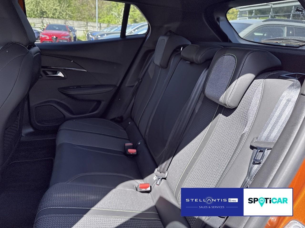Peugeot 2008 1.2 PureTech 130 GT 1.2 PureTech 130 GT (EU