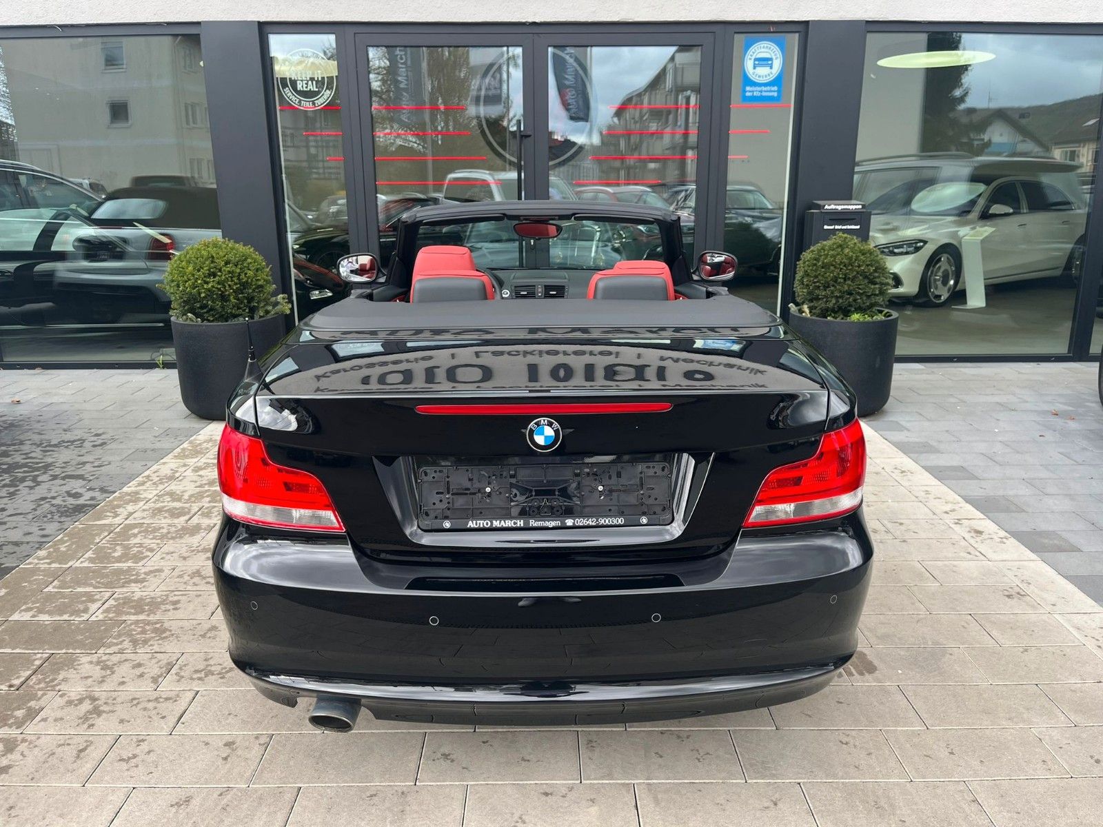 Fahrzeugabbildung BMW 120d Cabrio Advantage *LHZ*PDC*