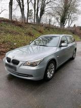 BMW 525 i Touring 190 PS Benzin/Schaltgetr... - BMW 525 aus 2009: 525i