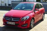 Mercedes-Benz B 250 4Matic LED AHK 8fach Bereift Standheizung - rote Mercedes-Benz B 250