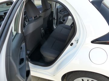 Toyota Yaris - 11