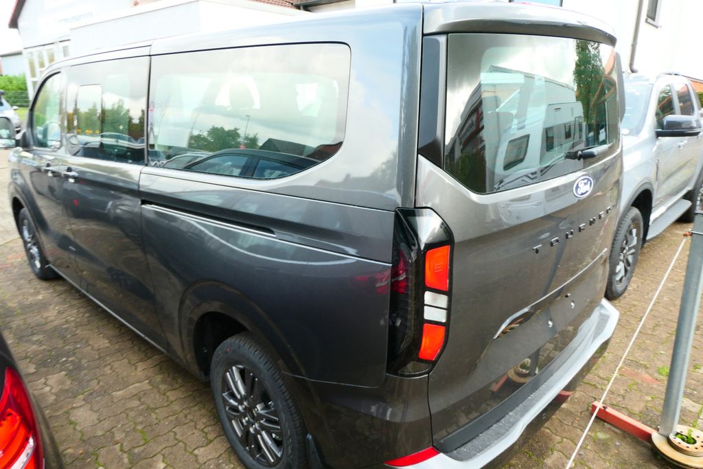 Image of Ford Tourneo Custom