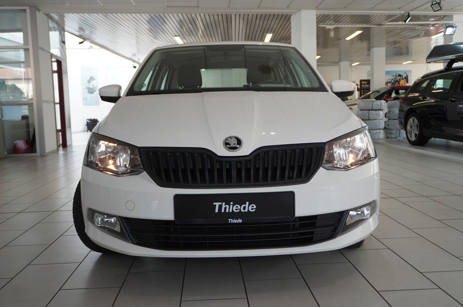 Fahrzeugabbildung SKODA Fabia LIM. 1.0 ACTIVE KLIMA/NEBEL/USB/AHK