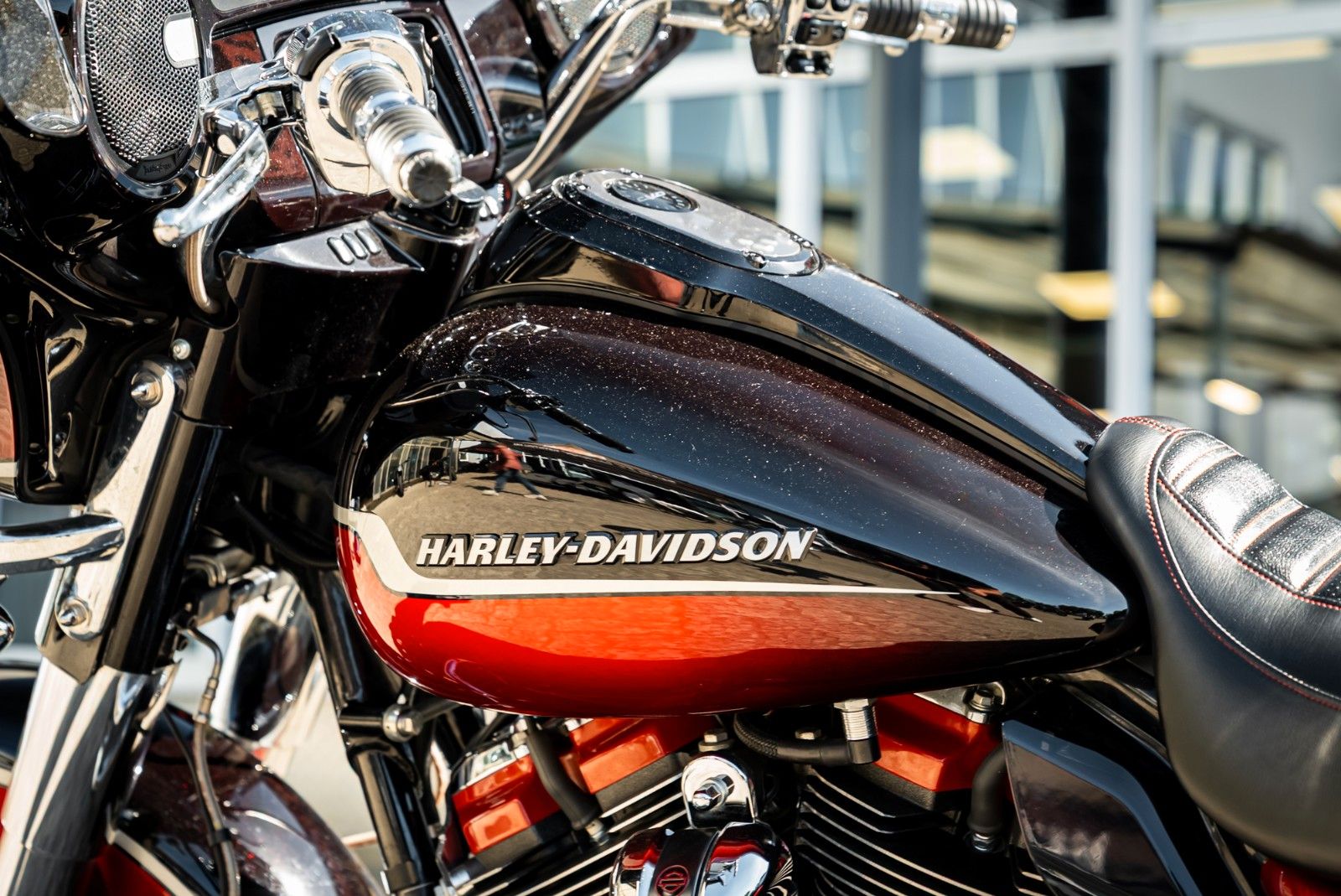 Fahrzeugabbildung Harley-Davidson FLHXSE CVO Street Glide 117 cui - ROCKFORD II