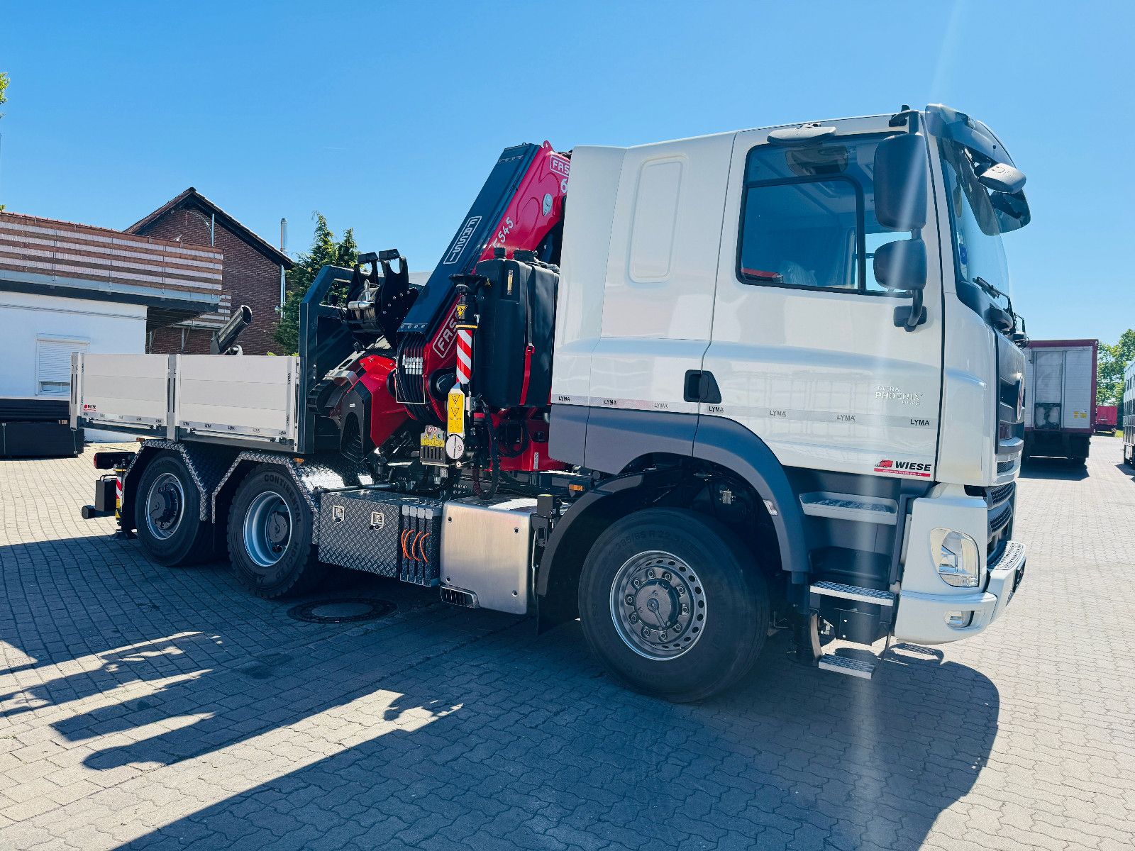 Fahrzeugabbildung Tatra 6x6x6 Phoenix Fassi F545RA.2.27 L214 V20