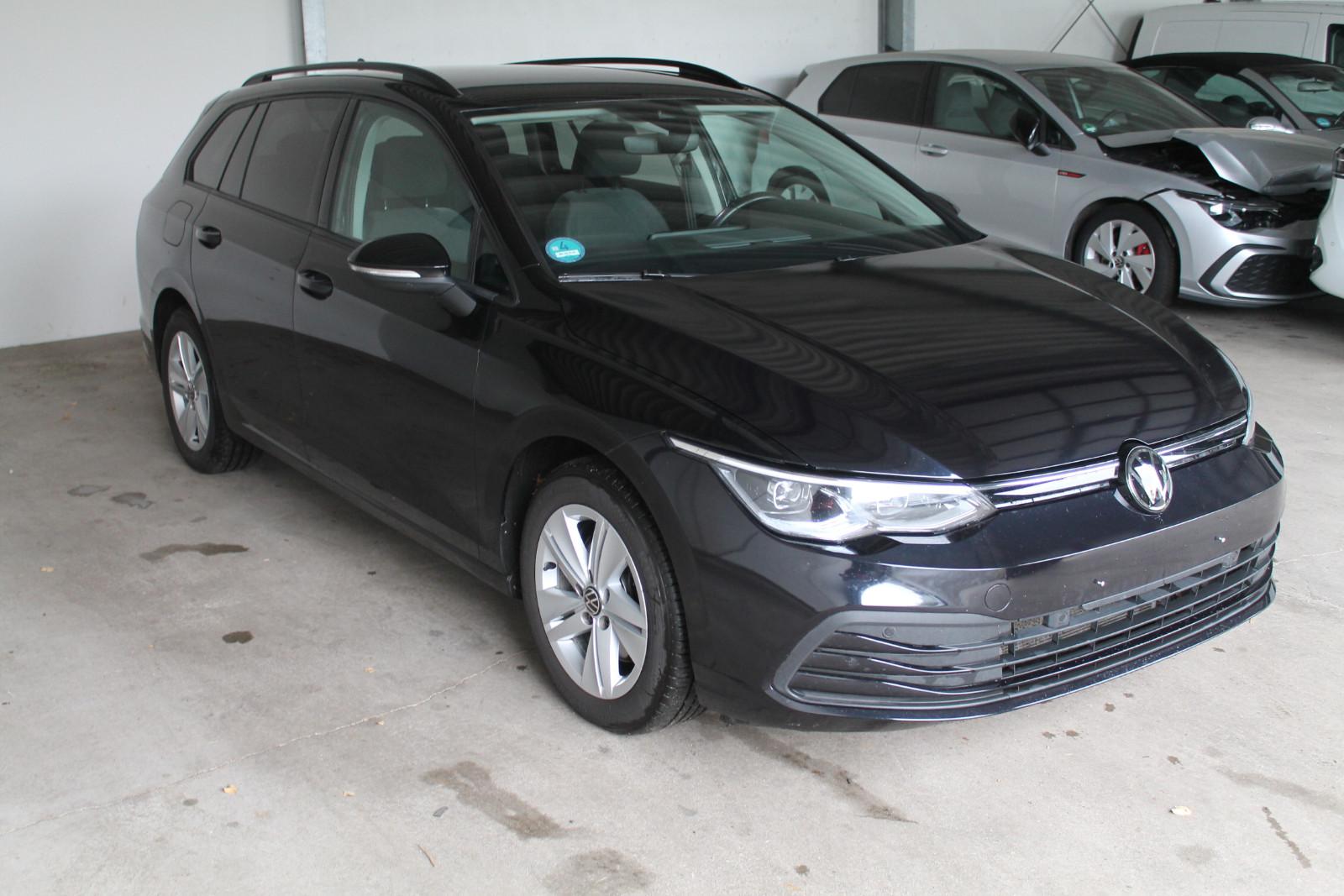 Volkswagen GolfVIII 2.0 TDi Variant DSG Life Kamera