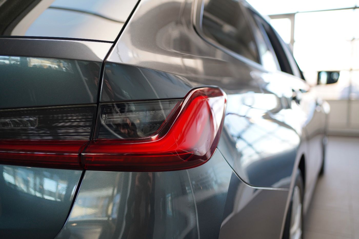 Fahrzeugabbildung BMW 320d Touring +Live Cockpit Prof.+Driving Assist.