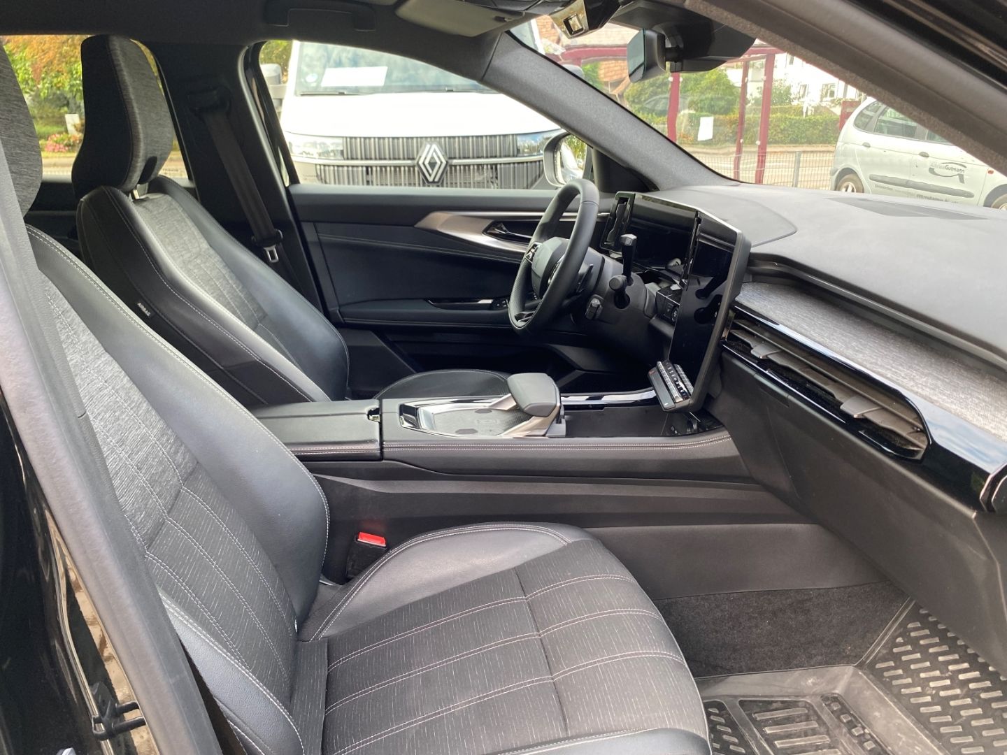 Fahrzeugabbildung Renault Austral Techno Navi Digitales Cockpit Soundsyste
