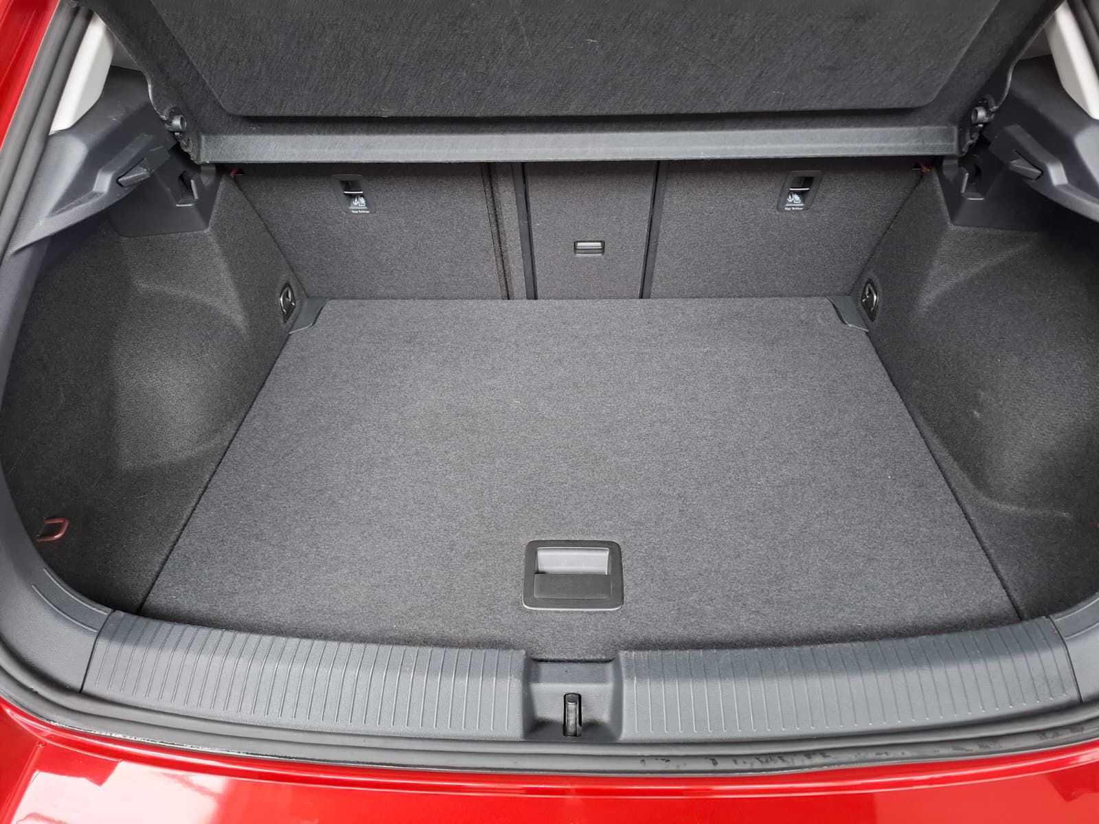 Fahrzeugabbildung Volkswagen T-Roc Style 2,0 TDI DSG +IQ.Drive +Navi +Kamera