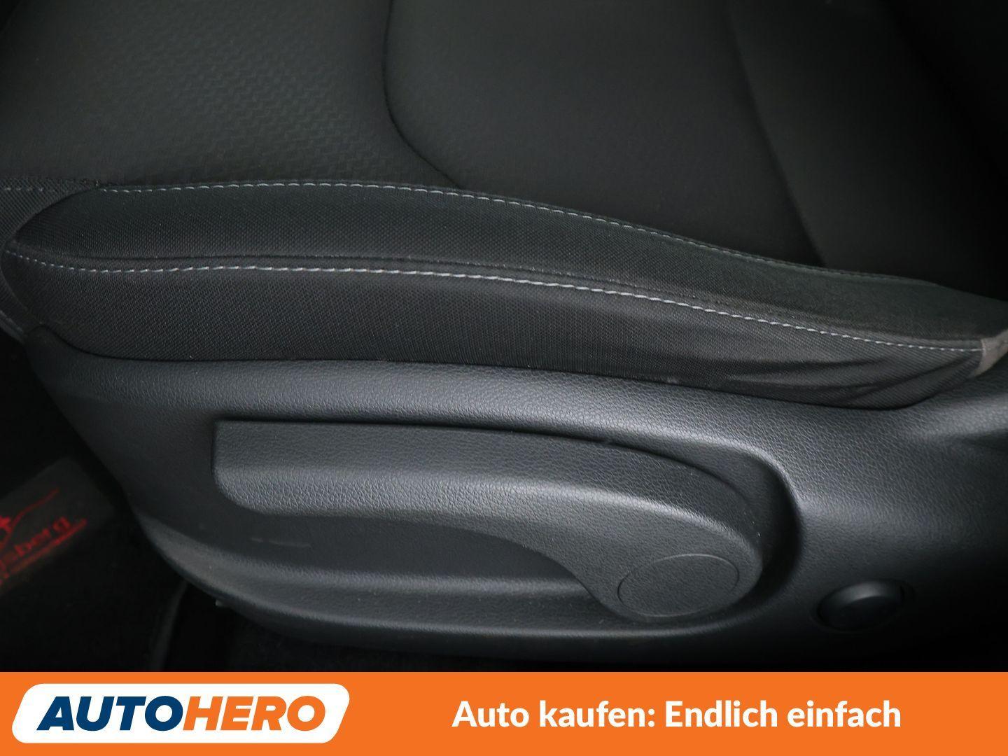 Hyundai i30 1.6 CRDi Trend*TEMPO*CAM*PDC*SHZ*KLIMA*
