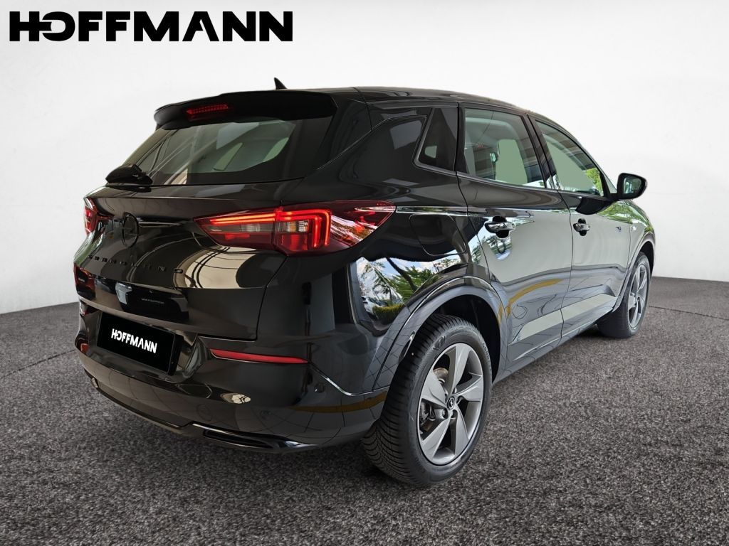 Fahrzeugabbildung Opel Grandland 1.2 DI Automatik GS AHZV Navi SHZ LED