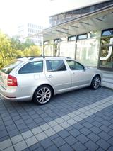 Skoda Octavia RS  147 kW 200 ls - Skoda Octavia aus 2007: RS