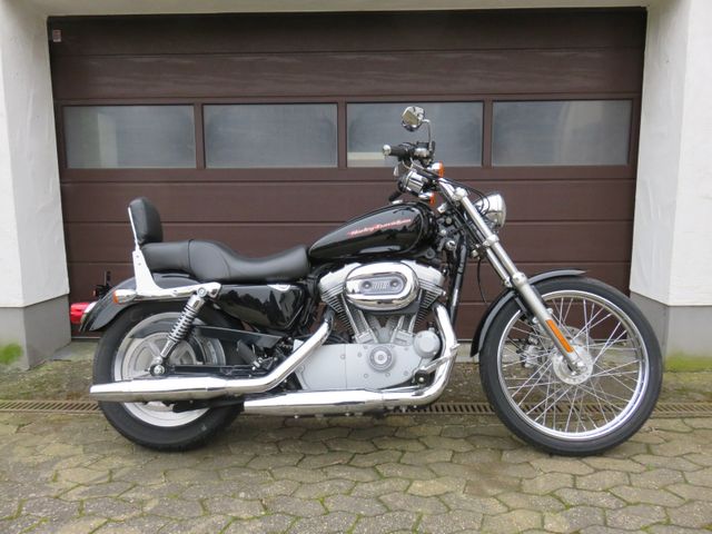 Harley-Davidson XL 883 C  TOP  REIFEN  SERVICE NEU