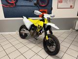 Husqvarna 701 Supermoto 2026 auch A2 "KÖSTLER Edition ´26"