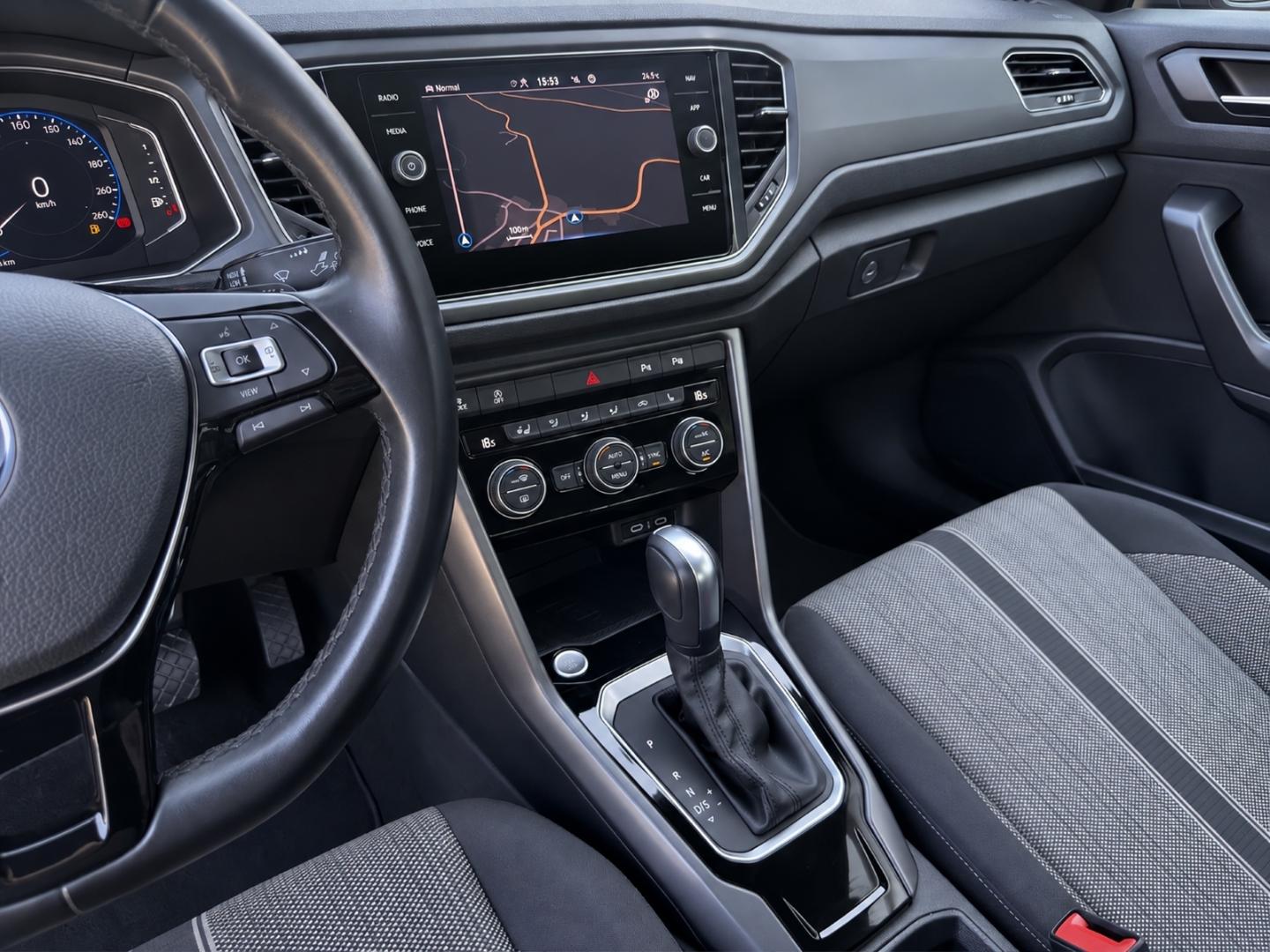 Volkswagen T-Roc Cabriolet Style AHK NAVI ACC DAB+ SHZ PDC
