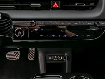 Hyundai Ioniq 5 Uniq Elektro 4WD Autobahnassistent