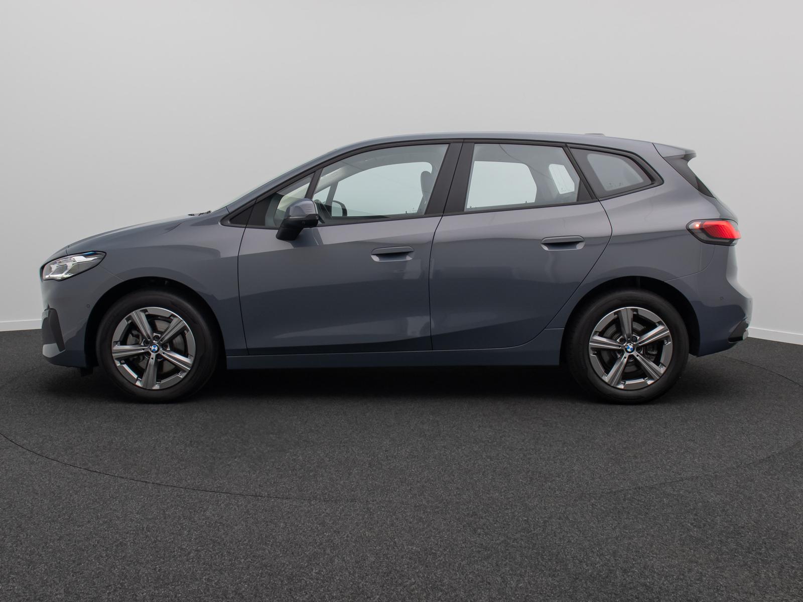 BMW 220 Active Tourer 220i Active Tourer Sport HUD 360° AHK DAB Leder, миниатюра 11