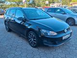 Volkswagen Golf VII Variant Cup*TopZustand*TÜVneu*