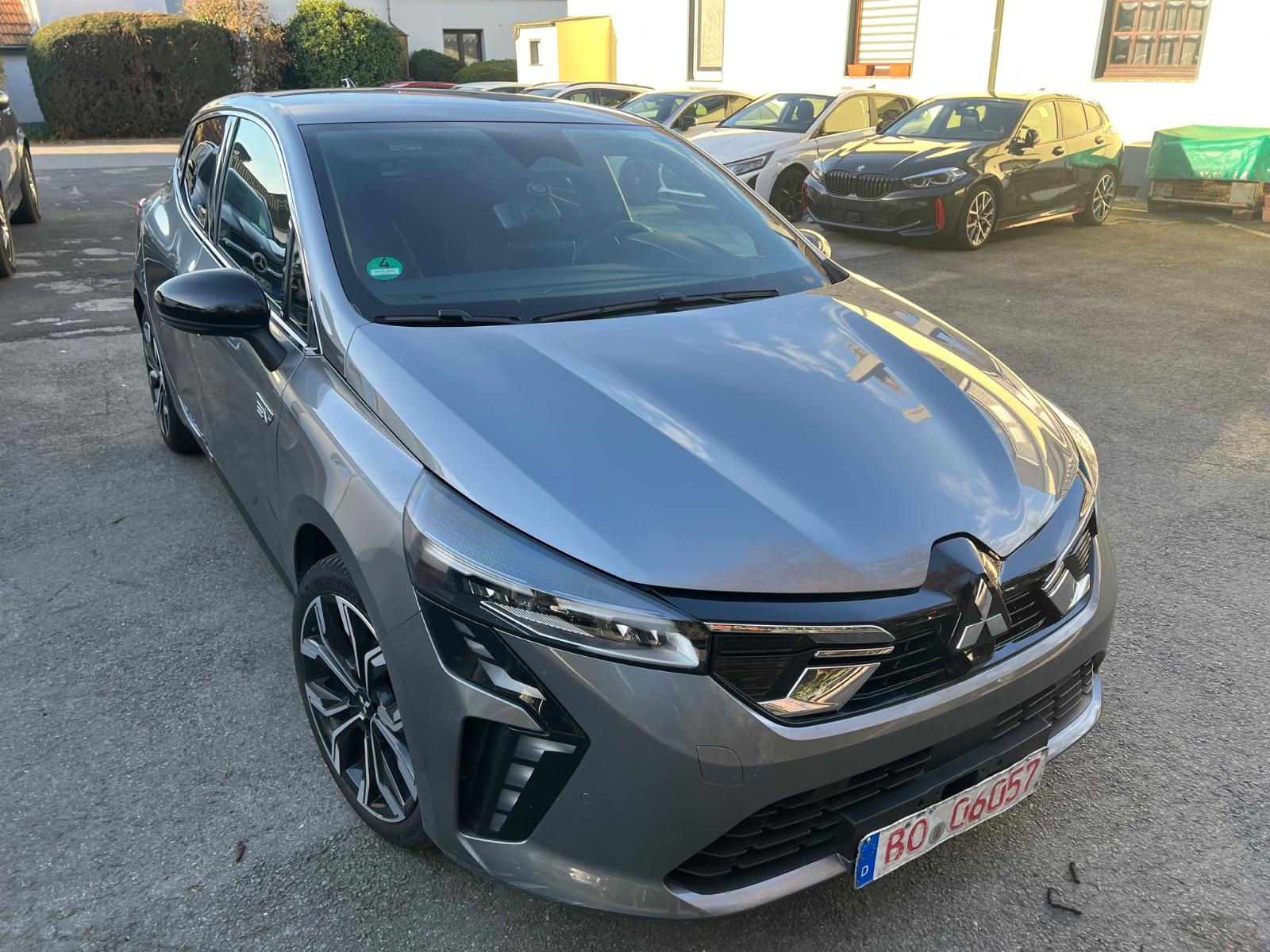 Mitsubishi Colt Select Hybrid