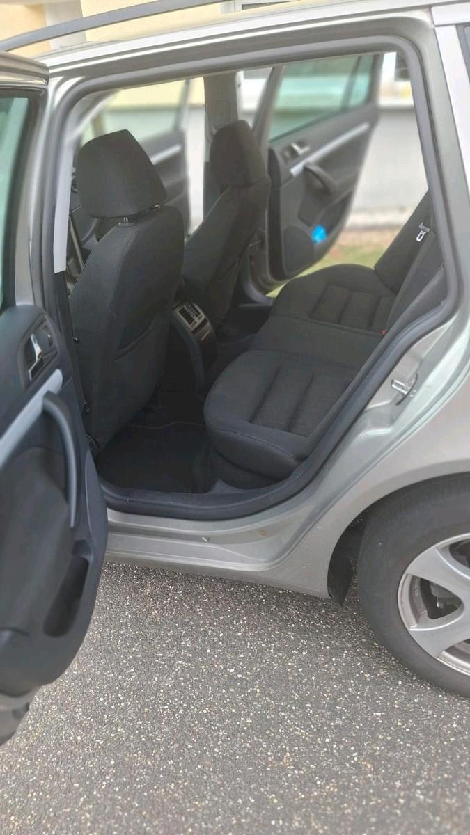 Skoda Octavia 2011 — photo 8