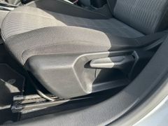 Fahrzeugabbildung Opel Corsa F 1.2 Navi Sitzhzng AppConnect Einparkh.