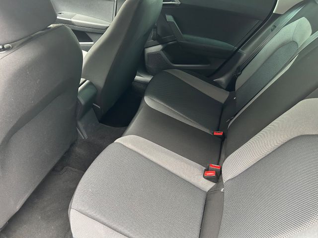 Fahrzeugabbildung Seat Ibiza Style+AllwetterLM+NaviZB+BT+SHZ+PDC+LED
