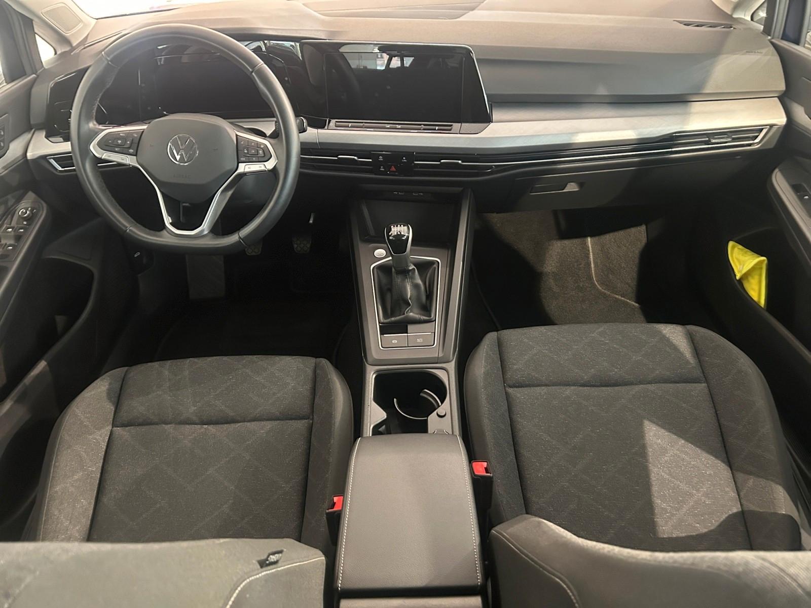 Volkswagen Golf VIII Lim. 1.0 Life SHZ ACC APP LED VIRTUAL, миниатюра 10