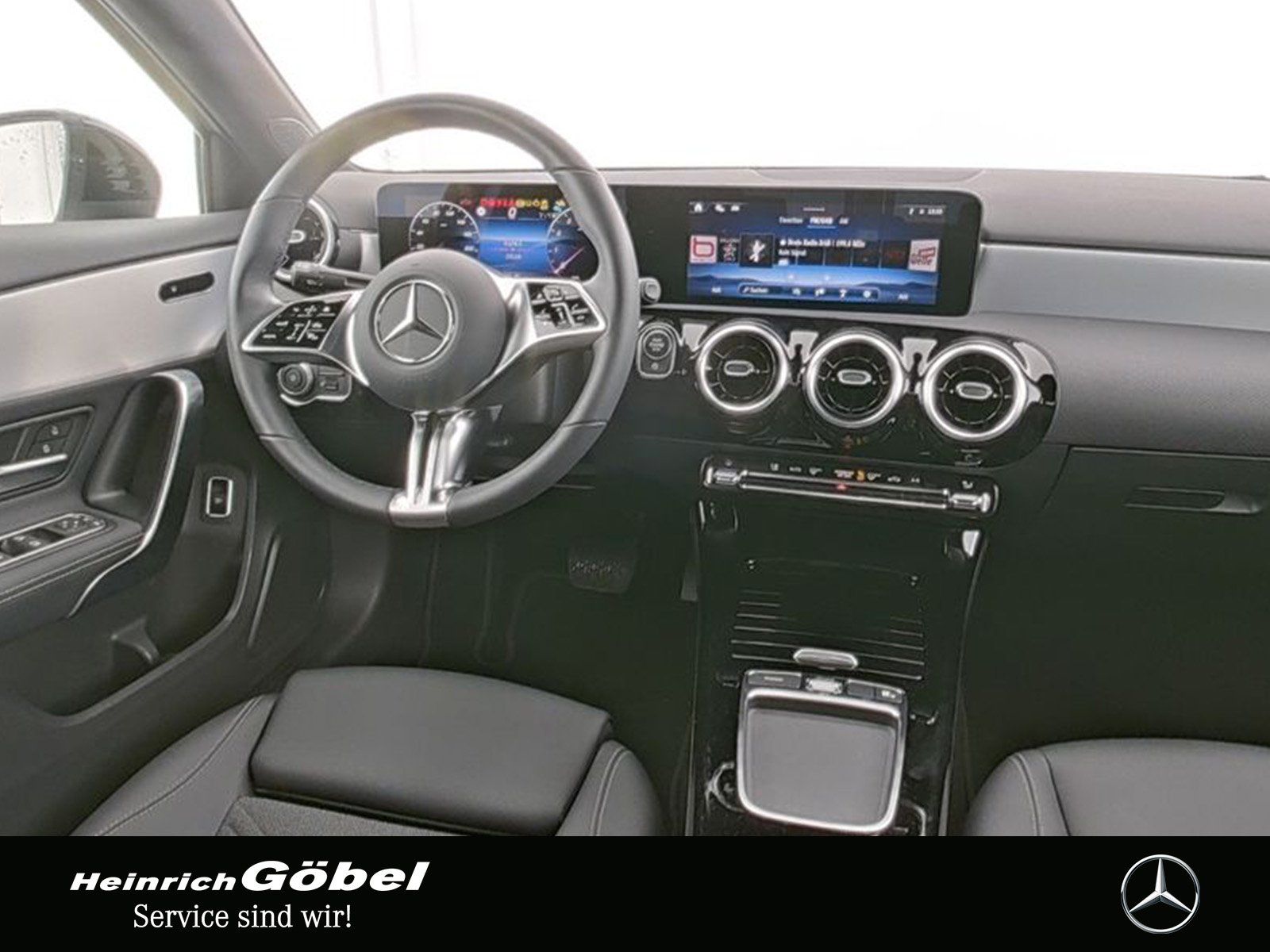 Fahrzeugabbildung Mercedes-Benz A 200 Lim. PROGRESSIVE+NIGHT+LED+KAMERA+CARPLAY