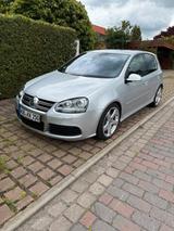 Volkswagen VW Golf 5 R32 - Volkswagen Golf aus 2005: Golf5