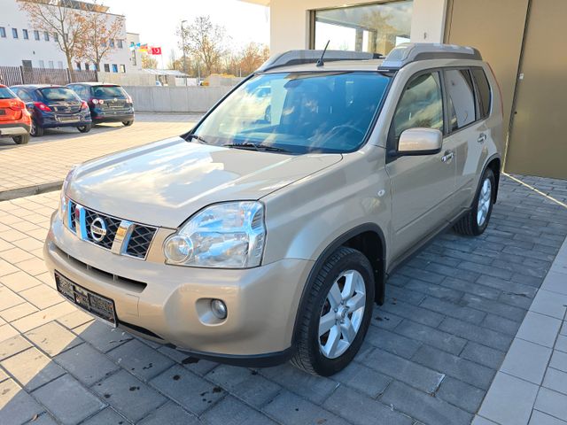 Nissan X-Trail SE 4X4*Navi*1.Hand*Tüv11.25*Klimaau.*AHK