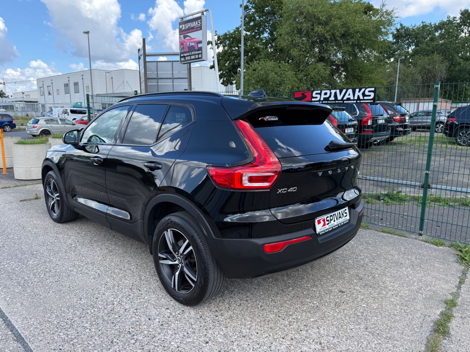 Volvo XC 40 R Design 2WD imagem 3