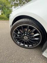 Mercedes-Benz 250 - Mercedes-Benz 250 aus 2023